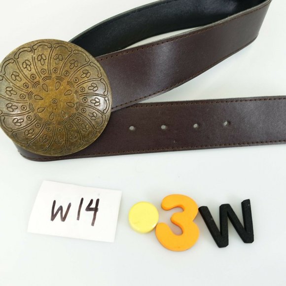 Women's‎ Leather Brown Dress Belt 27.5 Brass Circle Buckle Boho - Picture 10 of 10